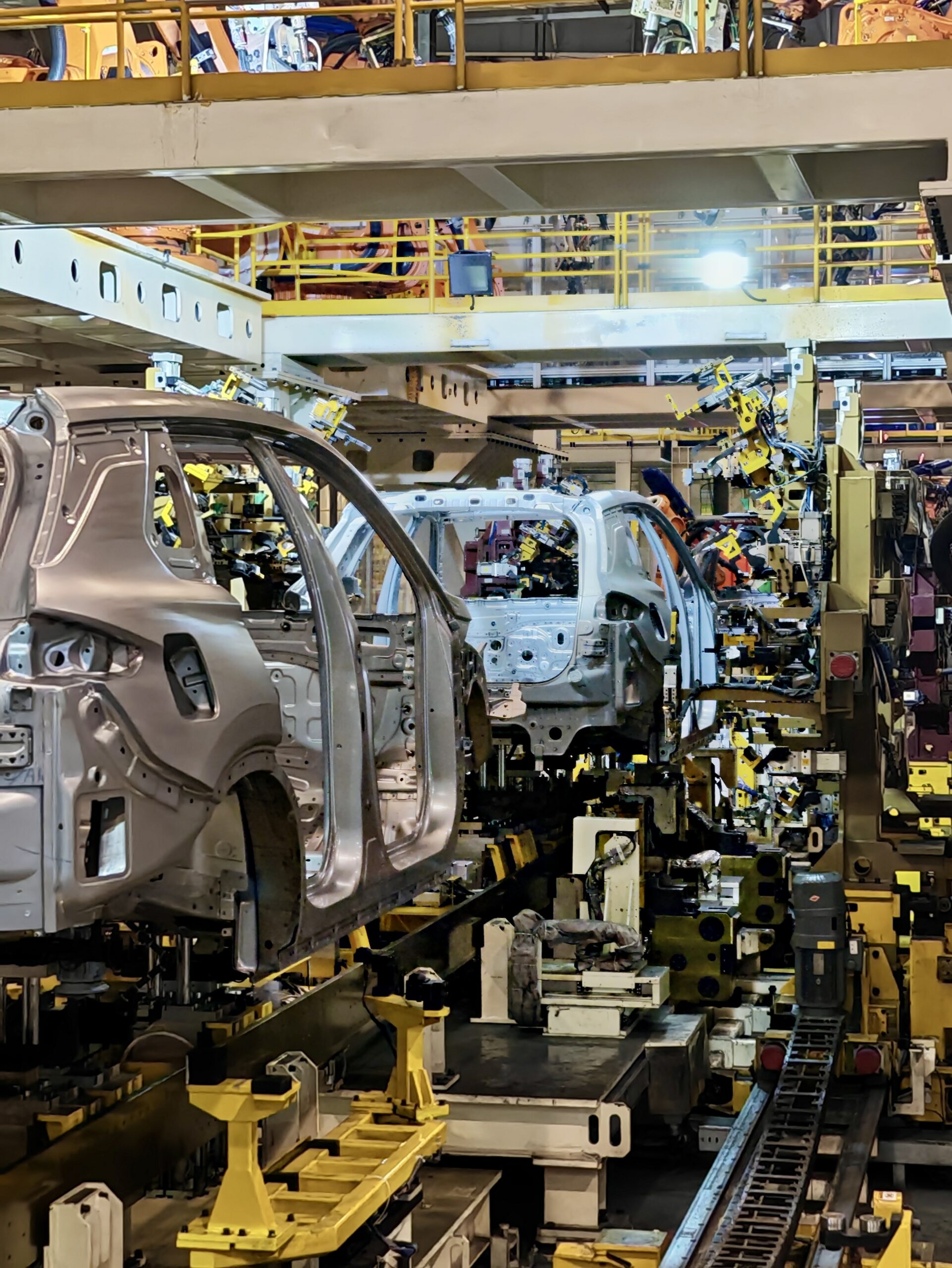 The-welding-area-of-mainline-integrating-underbodybody